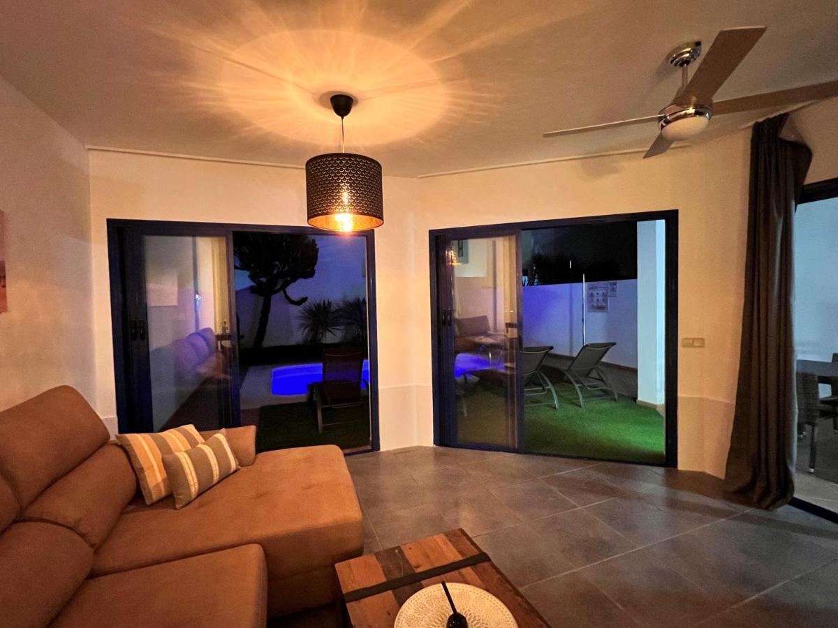 Luxury 3-Bedroom Villa With Heated Private Pool - In Marina Rubicon, Playa Blanca, Lanzarote Bagian luar foto